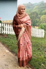 sari 4