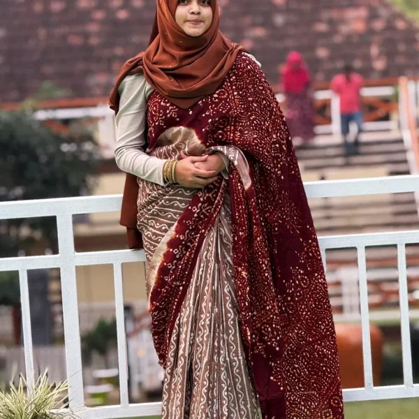 Sari 3
